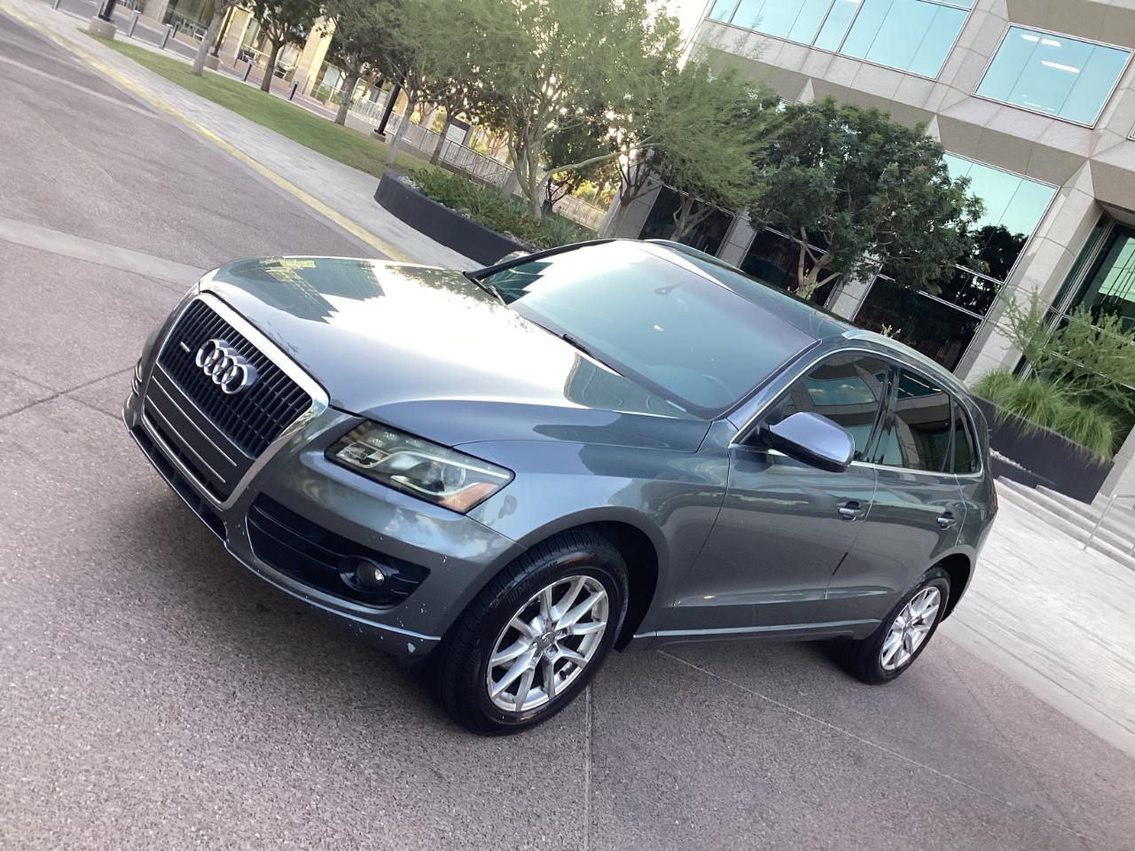 Audi Q5 2.0 quattro Premium 2012