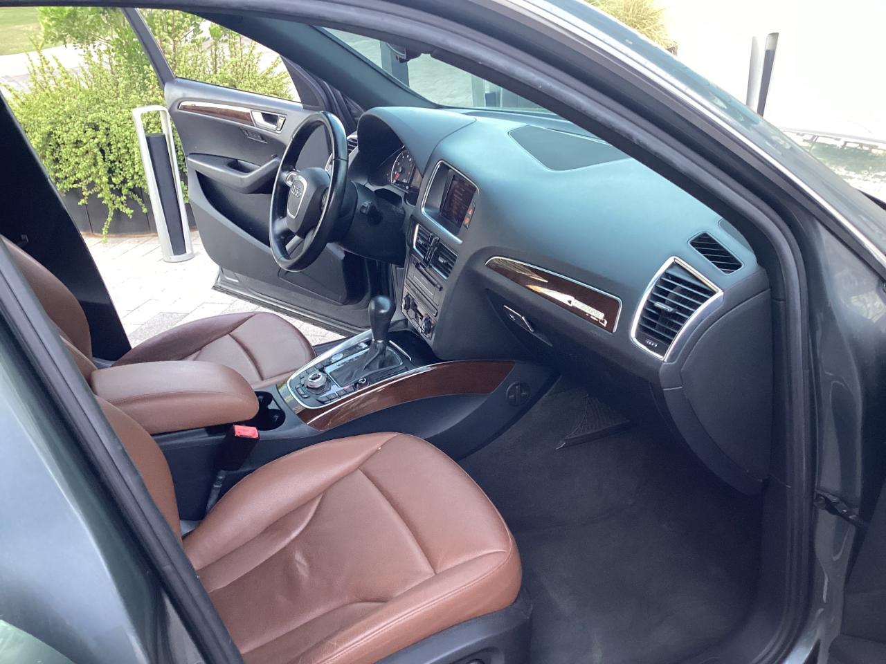 Audi Q5 2.0 quattro Premium 2012
