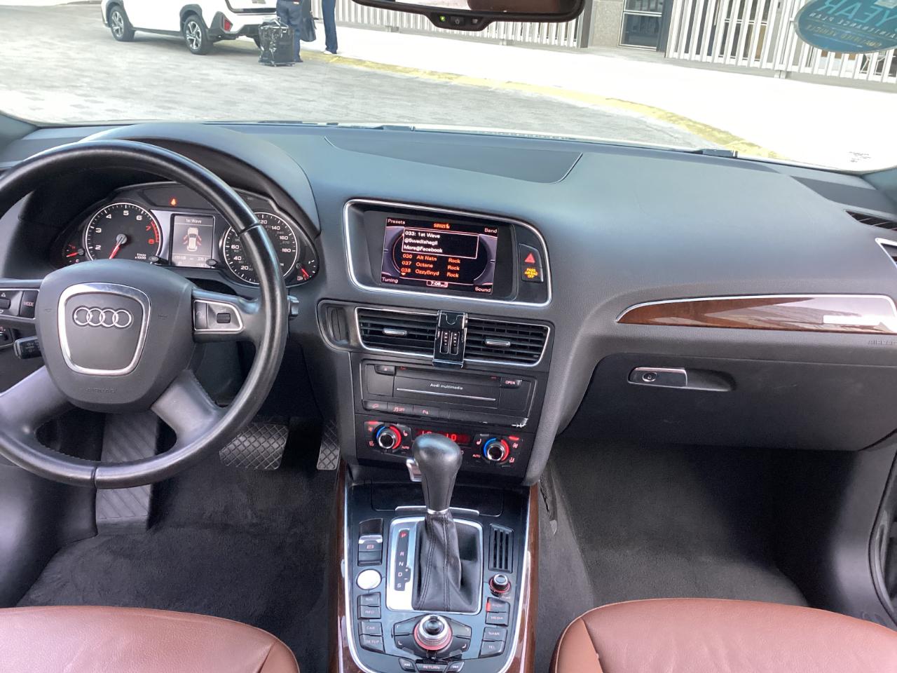 Audi Q5 2.0 quattro Premium 2012