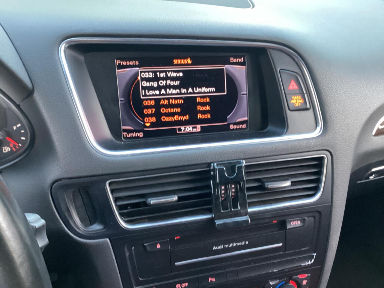 Audi Q5 2.0 quattro Premium 2012