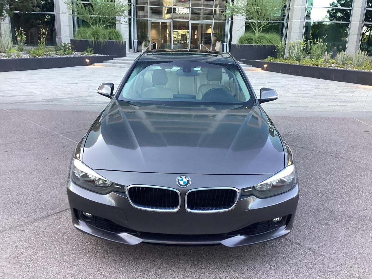 BMW 3-Series 328i Sedan 2013
