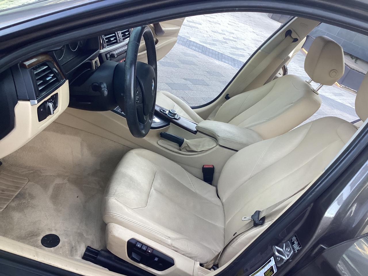 BMW 3-Series 328i Sedan 2013