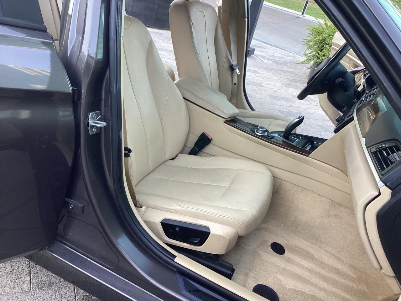 BMW 3-Series 328i Sedan 2013
