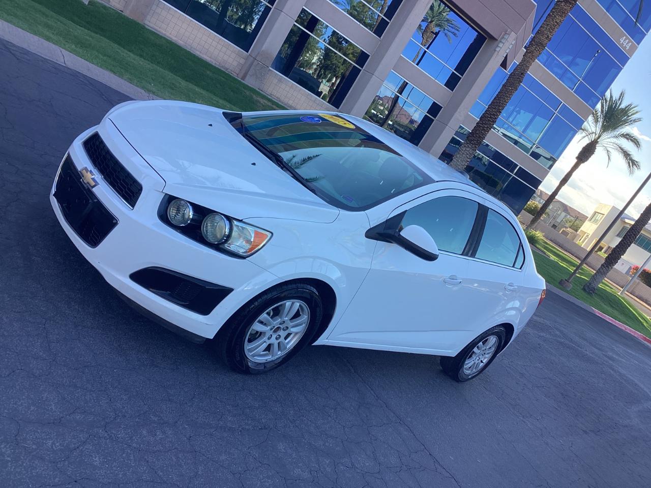 Chevrolet Sonic LT Auto Sedan 2016