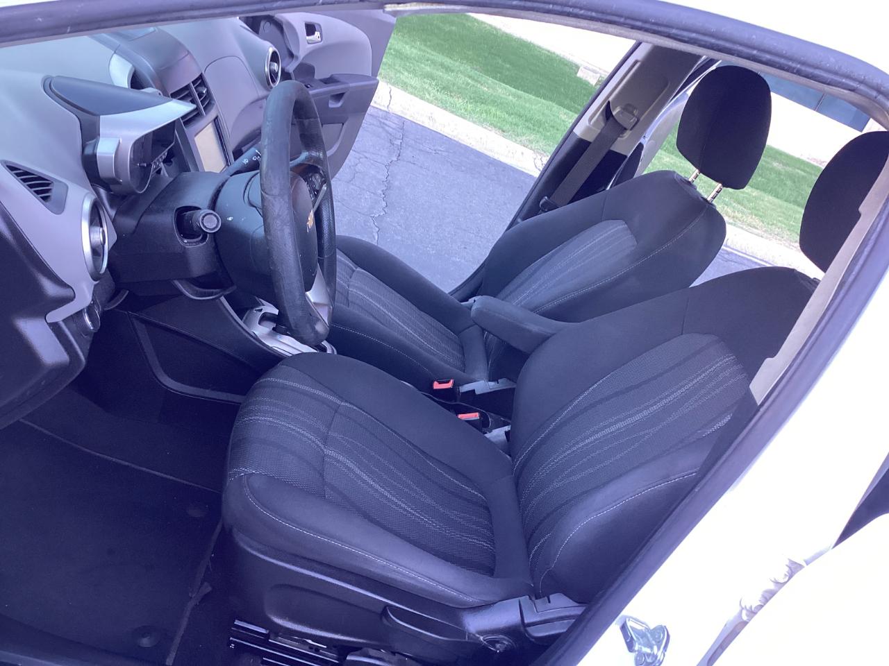 Chevrolet Sonic LT Auto Sedan 2016