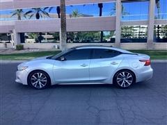 2017 Nissan Maxima 