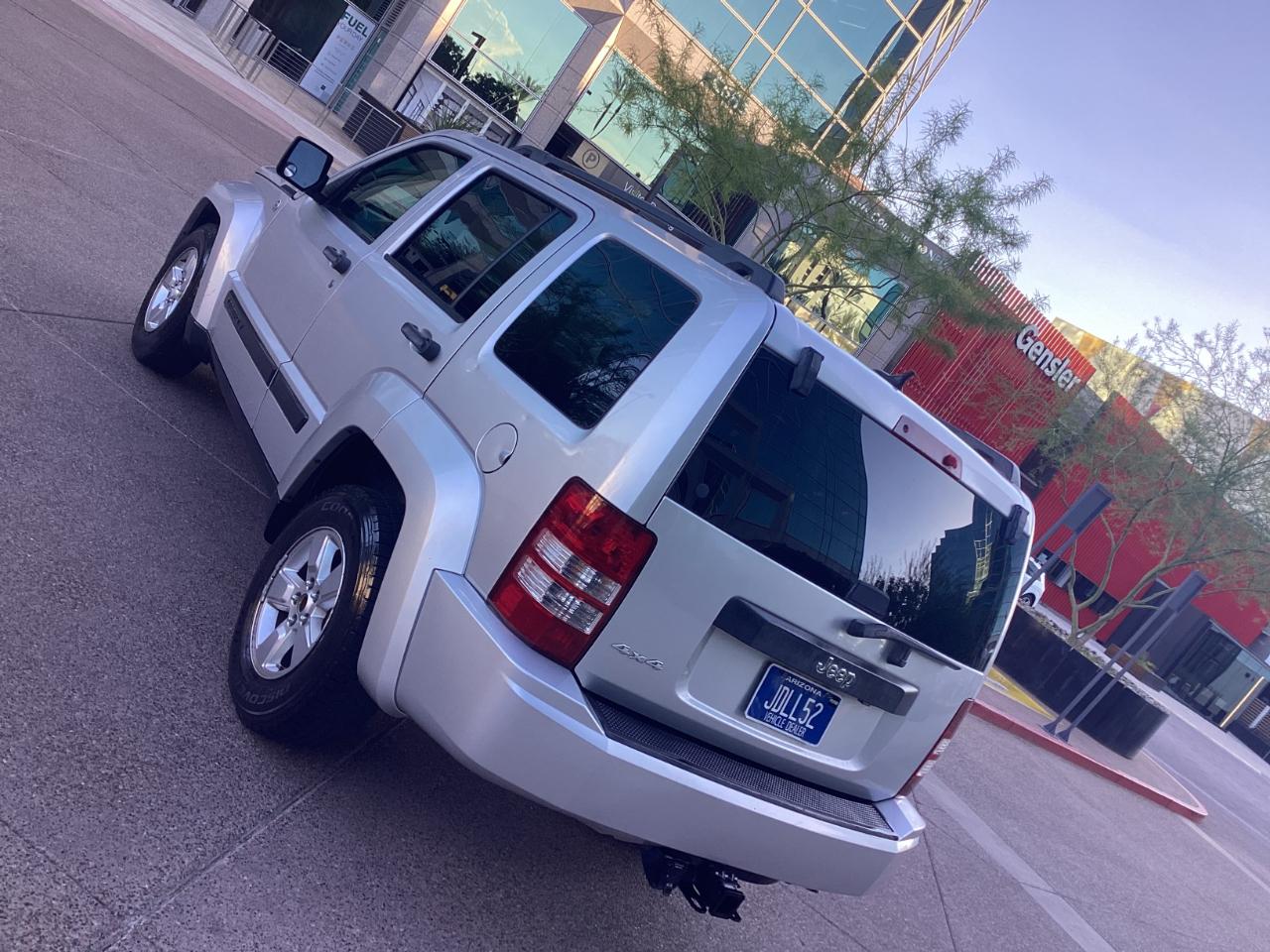 Jeep Liberty Sport 4WD 2011