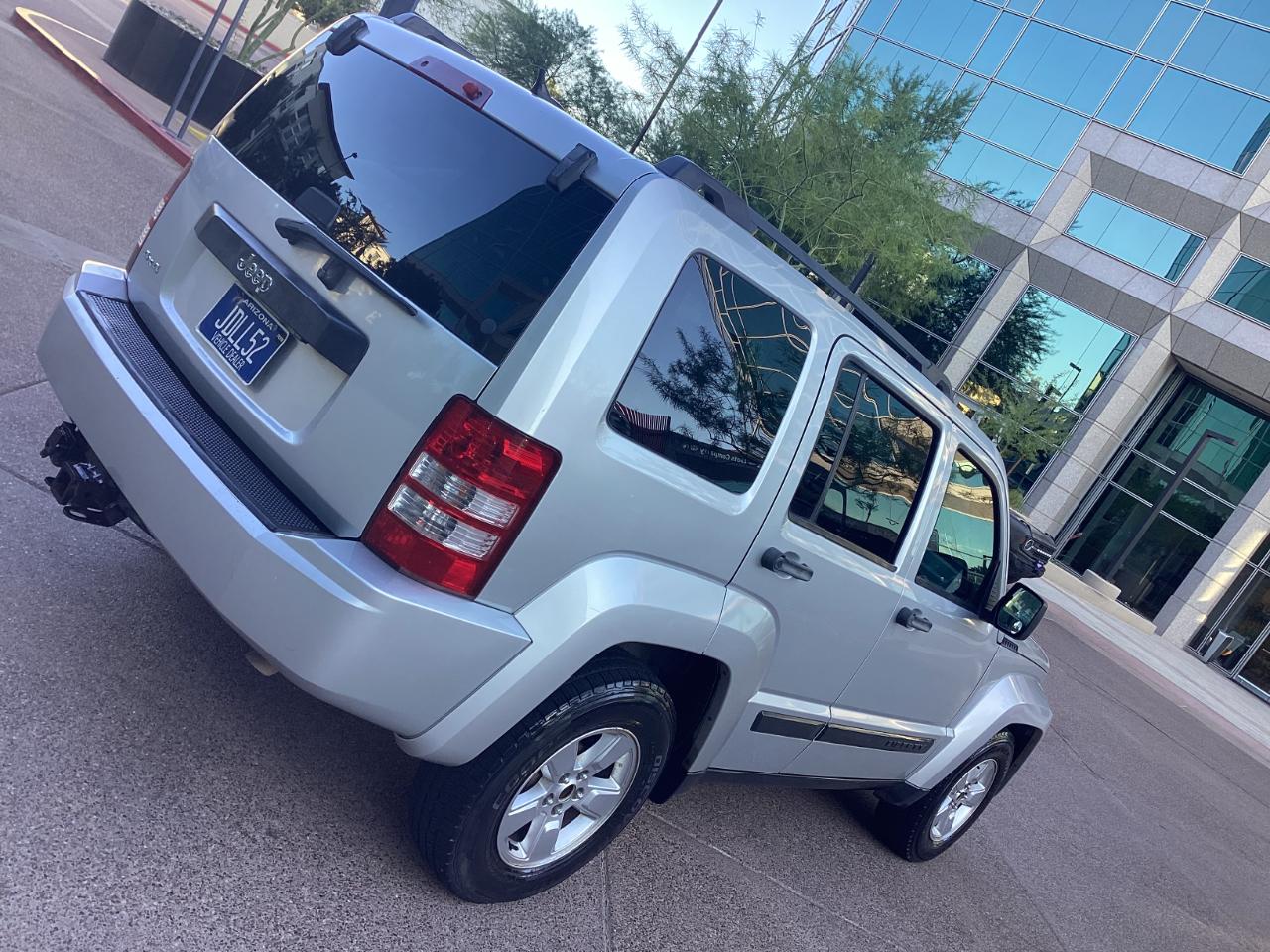 Jeep Liberty Sport 4WD 2011
