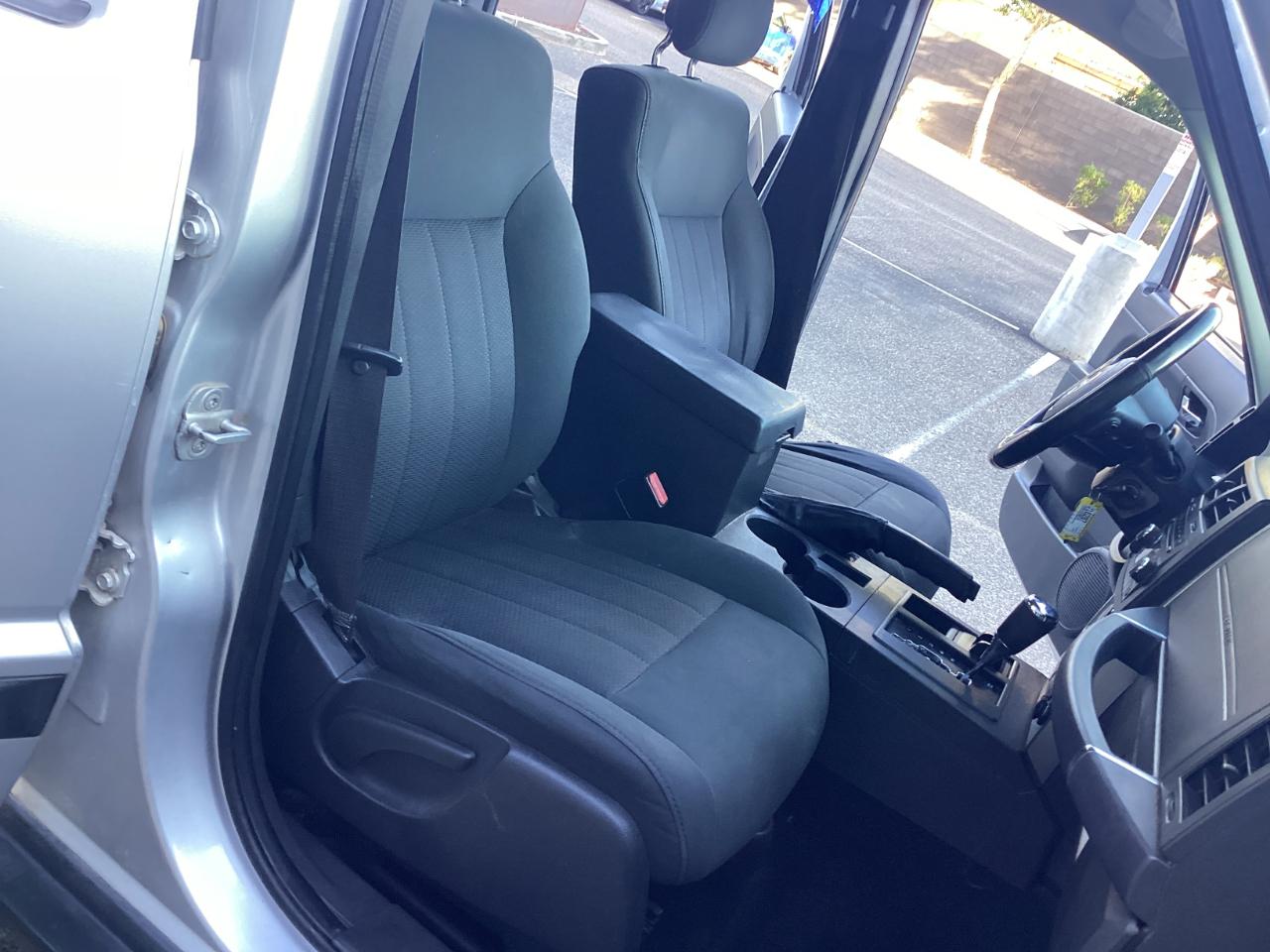Jeep Liberty Sport 4WD 2011