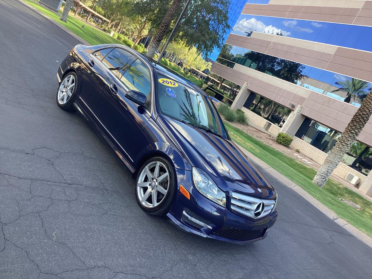 Mercedes-Benz C-Class C300 4MATIC Luxury Sedan 2012