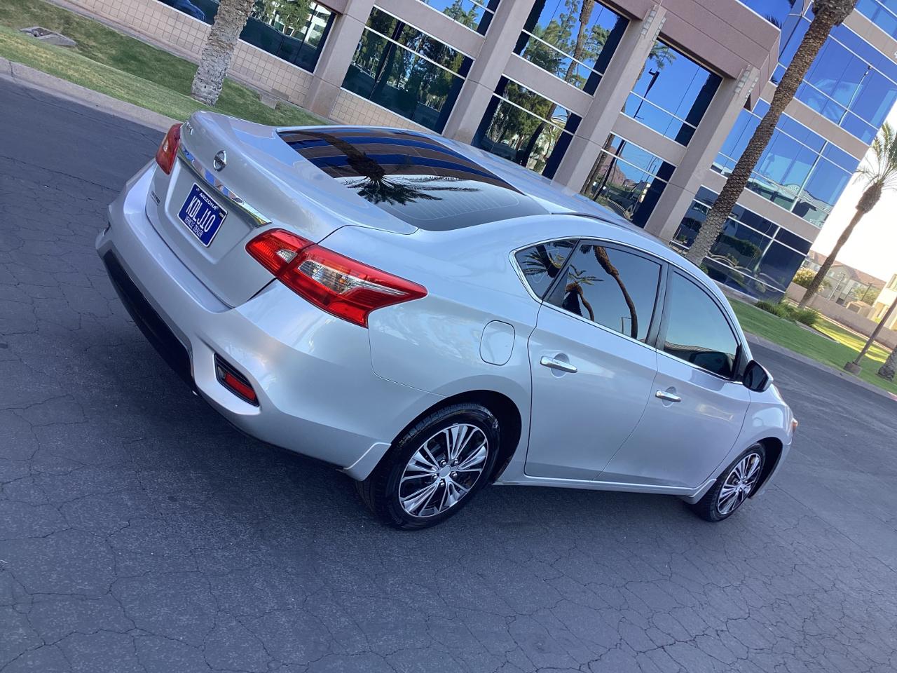 Nissan Sentra S CVT 2019