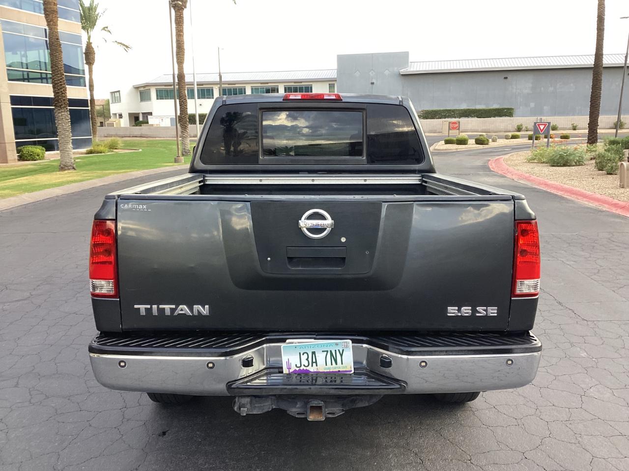 Nissan Titan LE Crew Cab 2WD SWB 2008