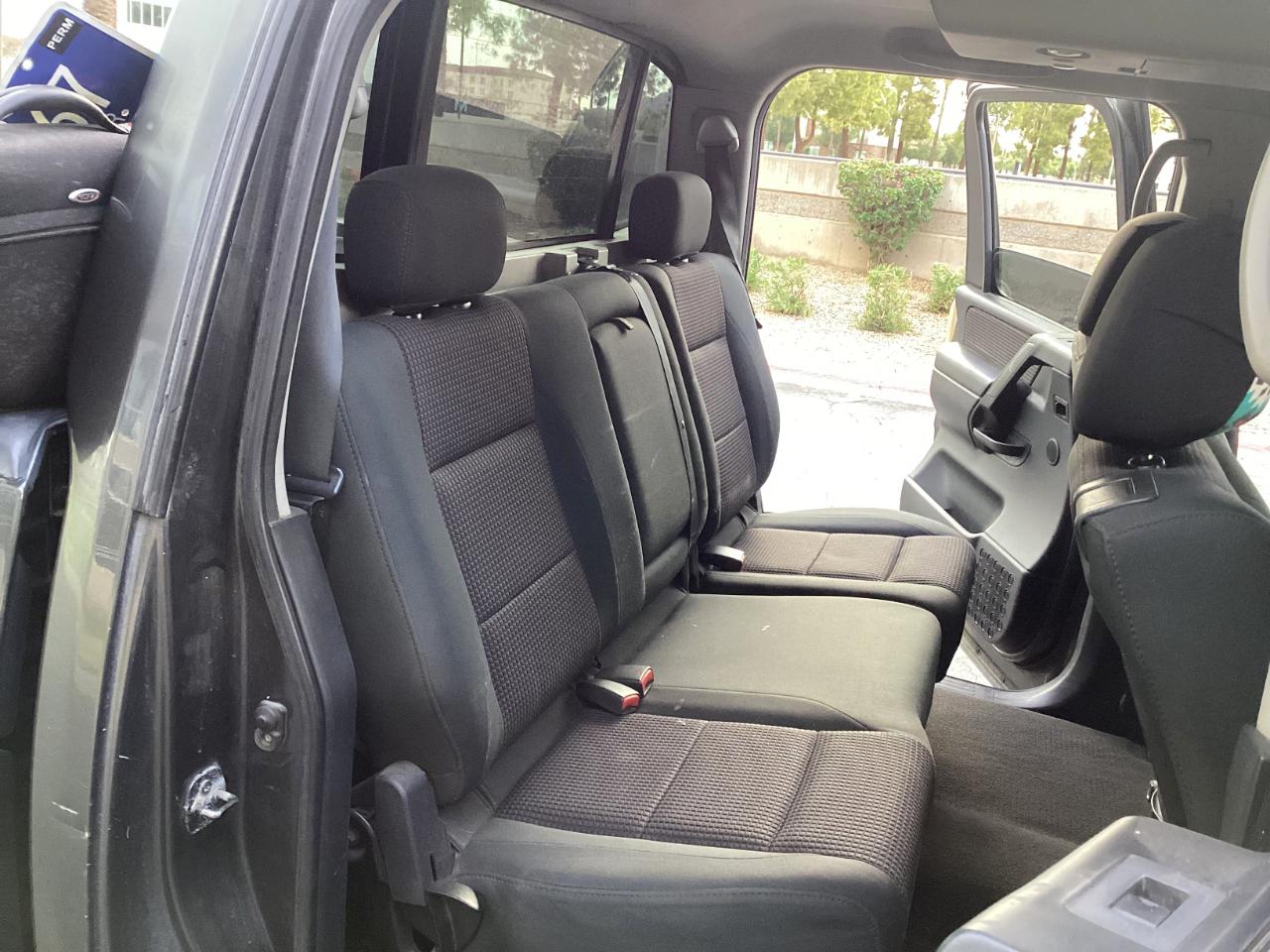 Nissan Titan LE Crew Cab 2WD SWB 2008