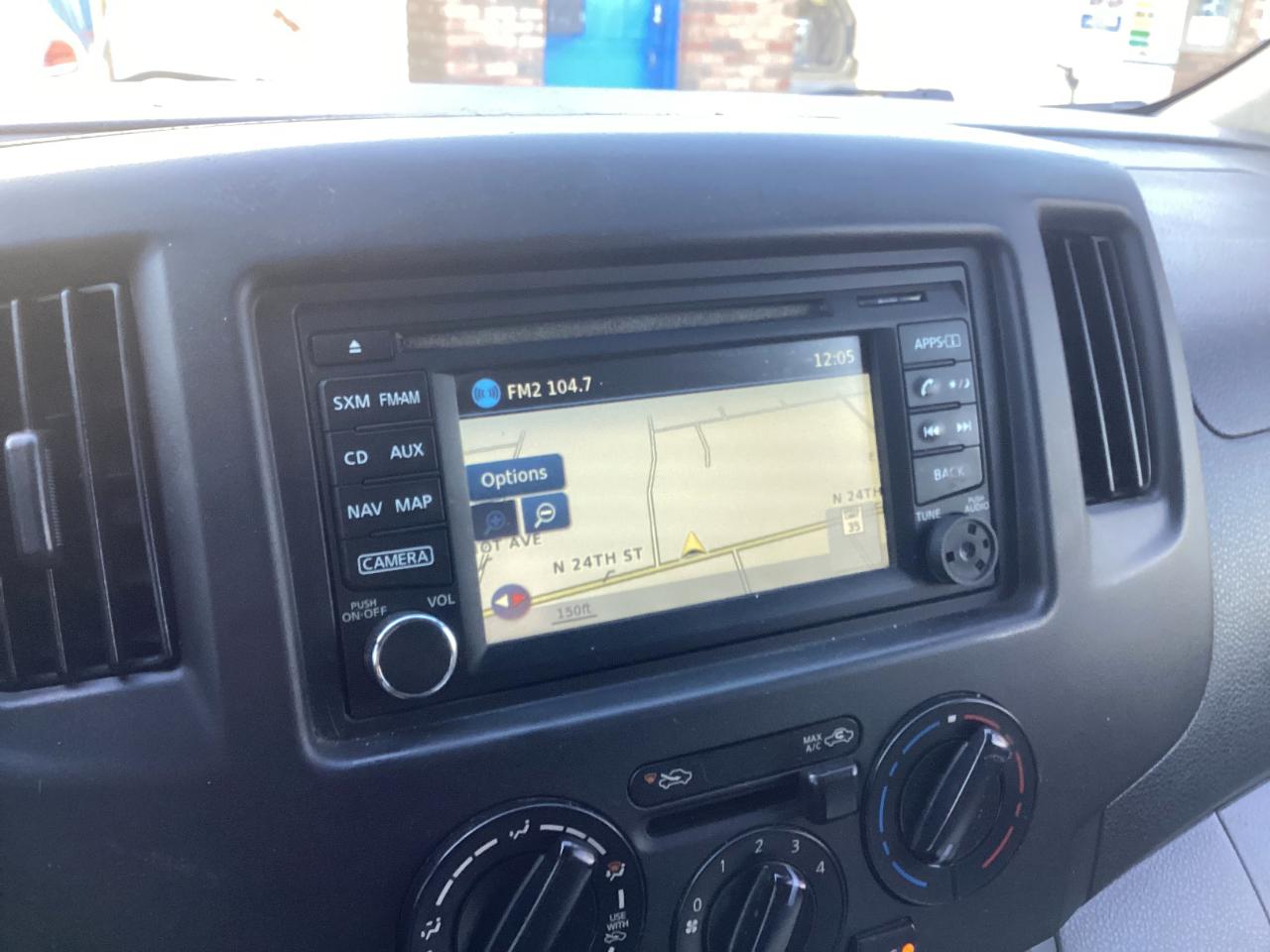 Nissan NV200 SV 2015