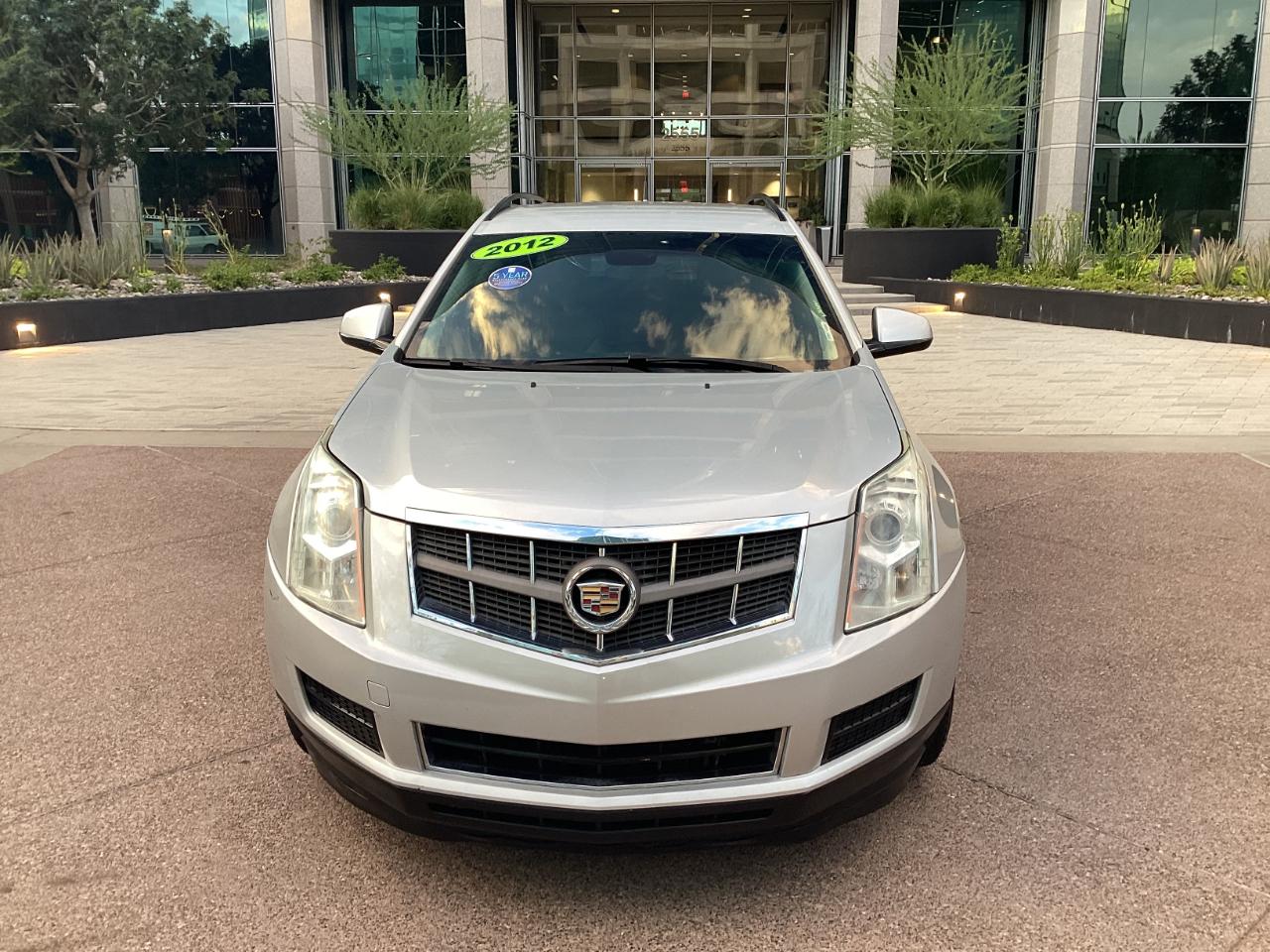 Cadillac SRX Base 2012
