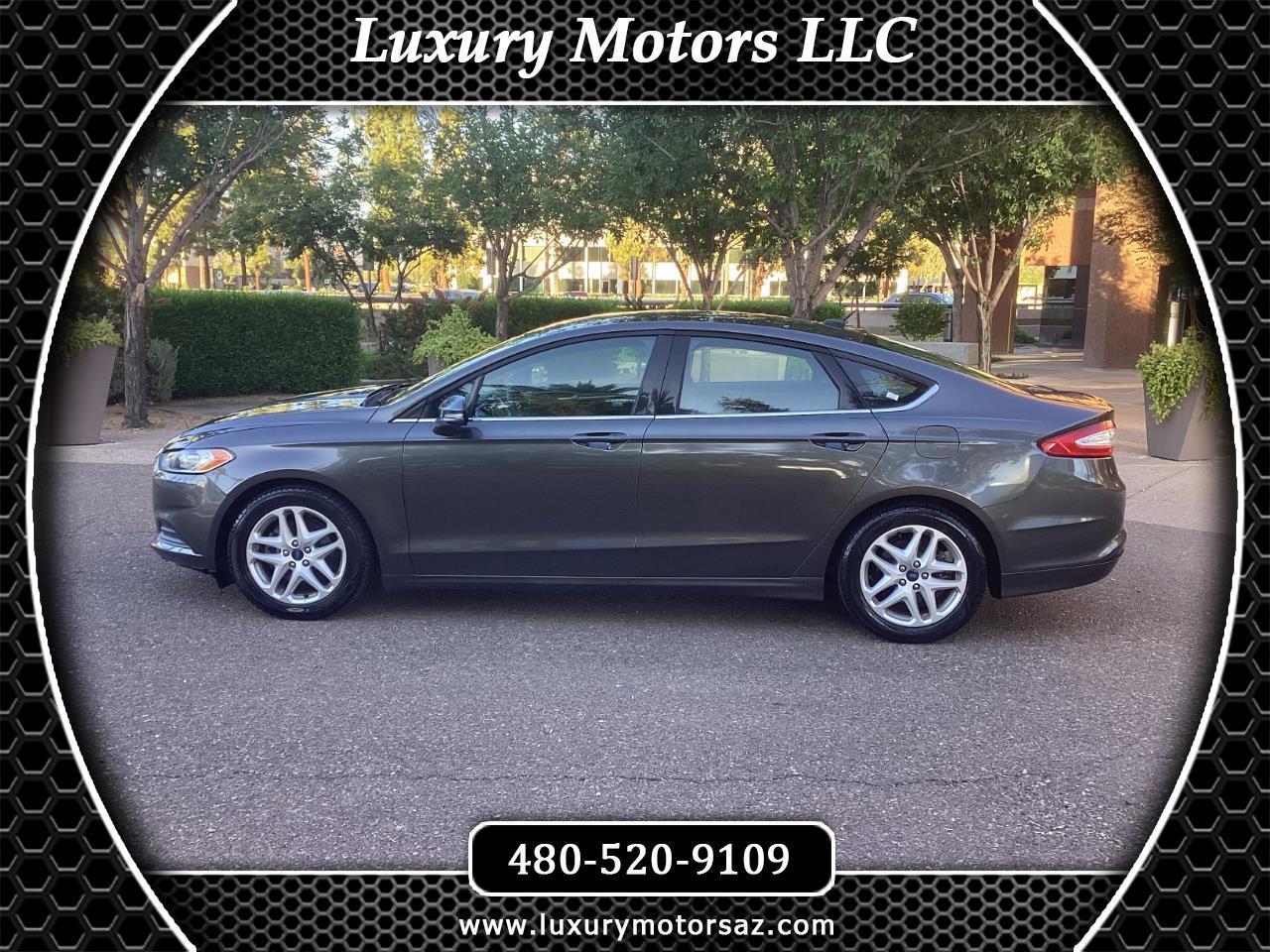 2016 Ford Fusion SE