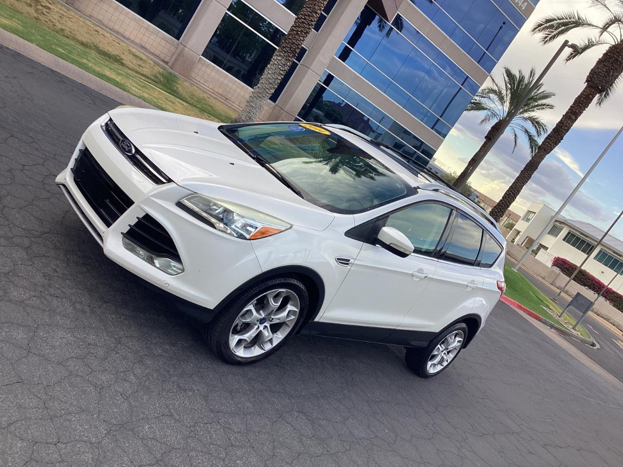 Ford Escape Titanium FWD 2014