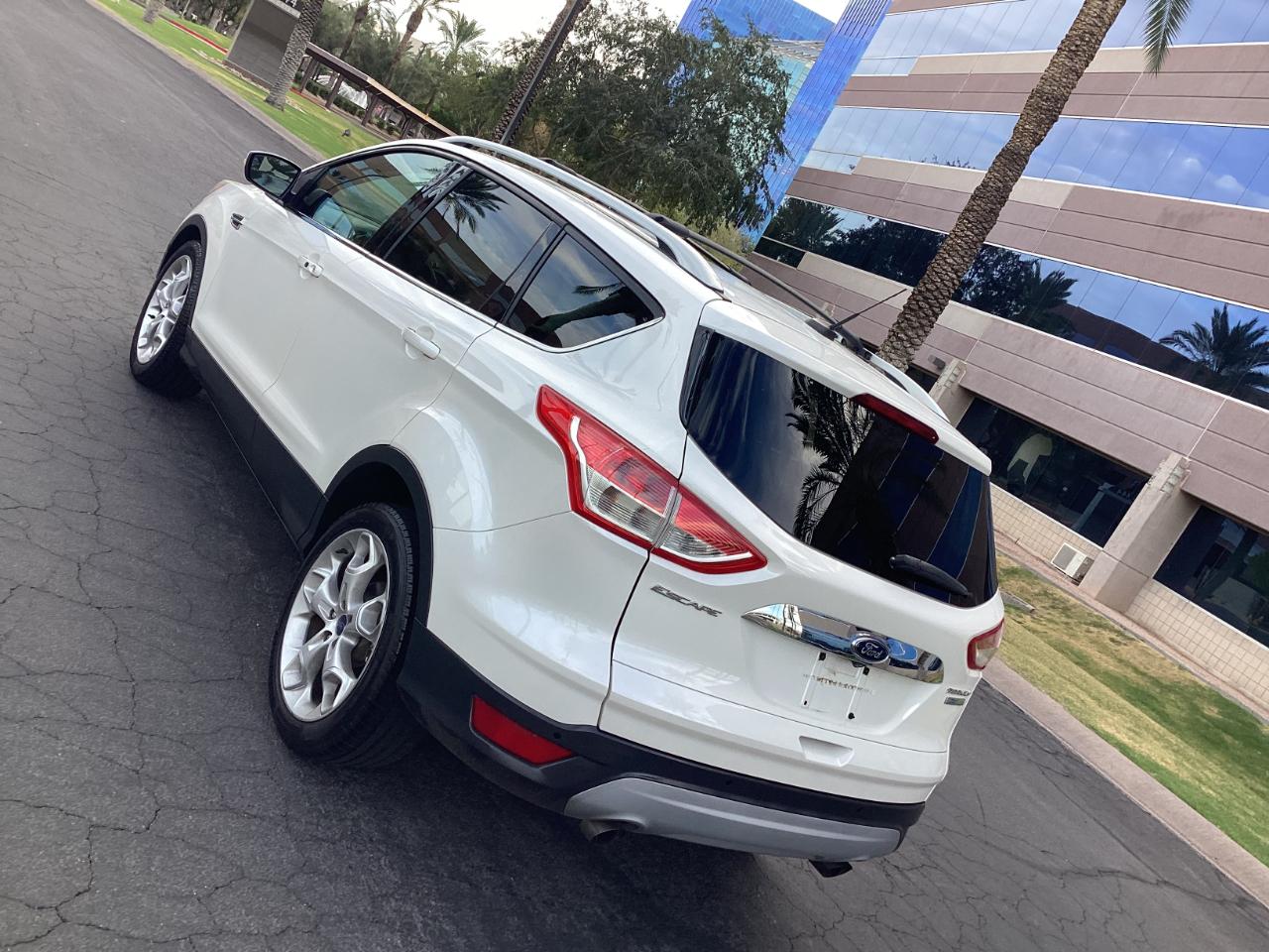 Ford Escape Titanium FWD 2014