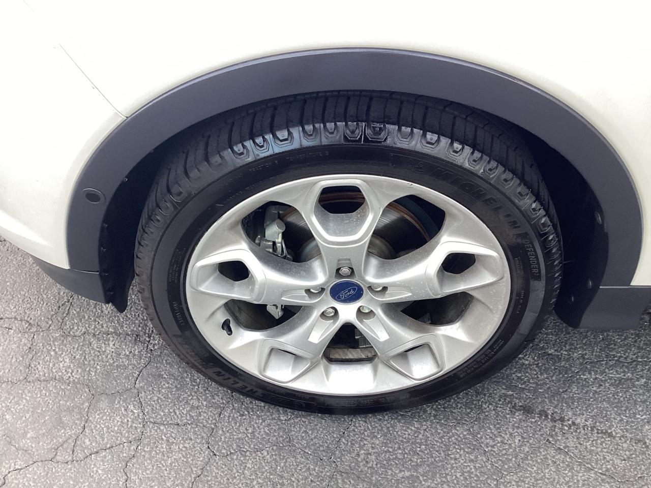 Ford Escape Titanium FWD 2014
