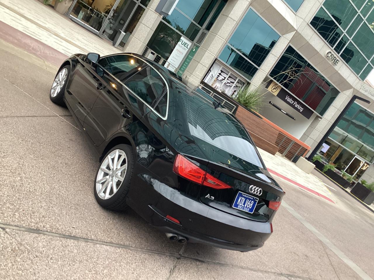 Audi A3 1.8T Premium FWD S tronic 2015