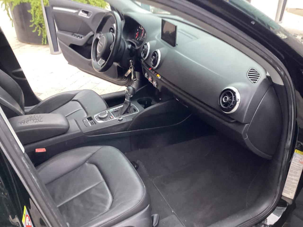 Audi A3 1.8T Premium FWD S tronic 2015