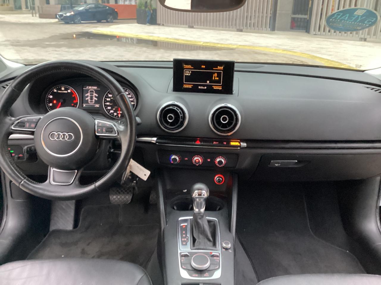 Audi A3 1.8T Premium FWD S tronic 2015