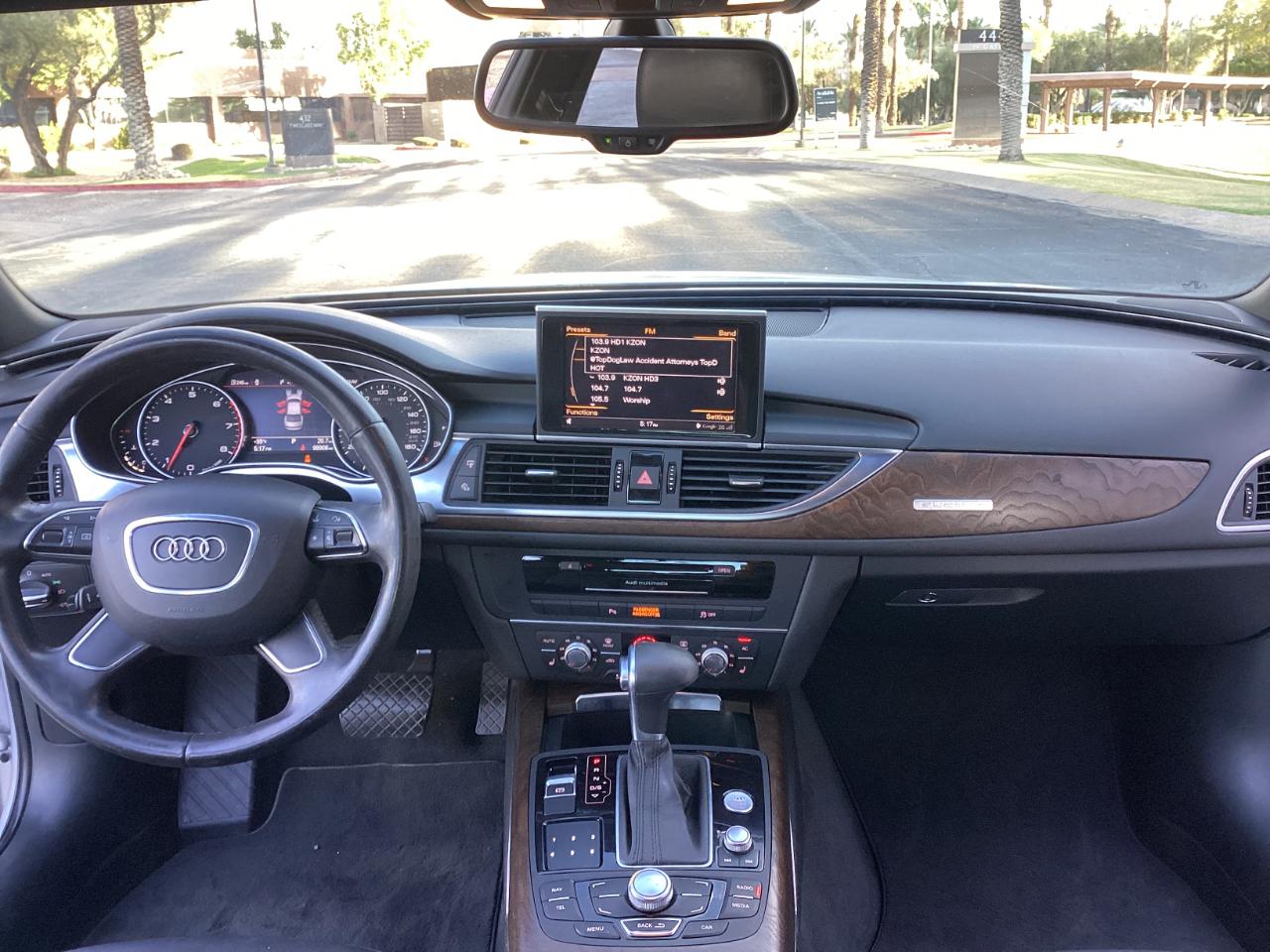 Audi A6 2.0T Premium Sedan FrontTrak Multitronic 2013