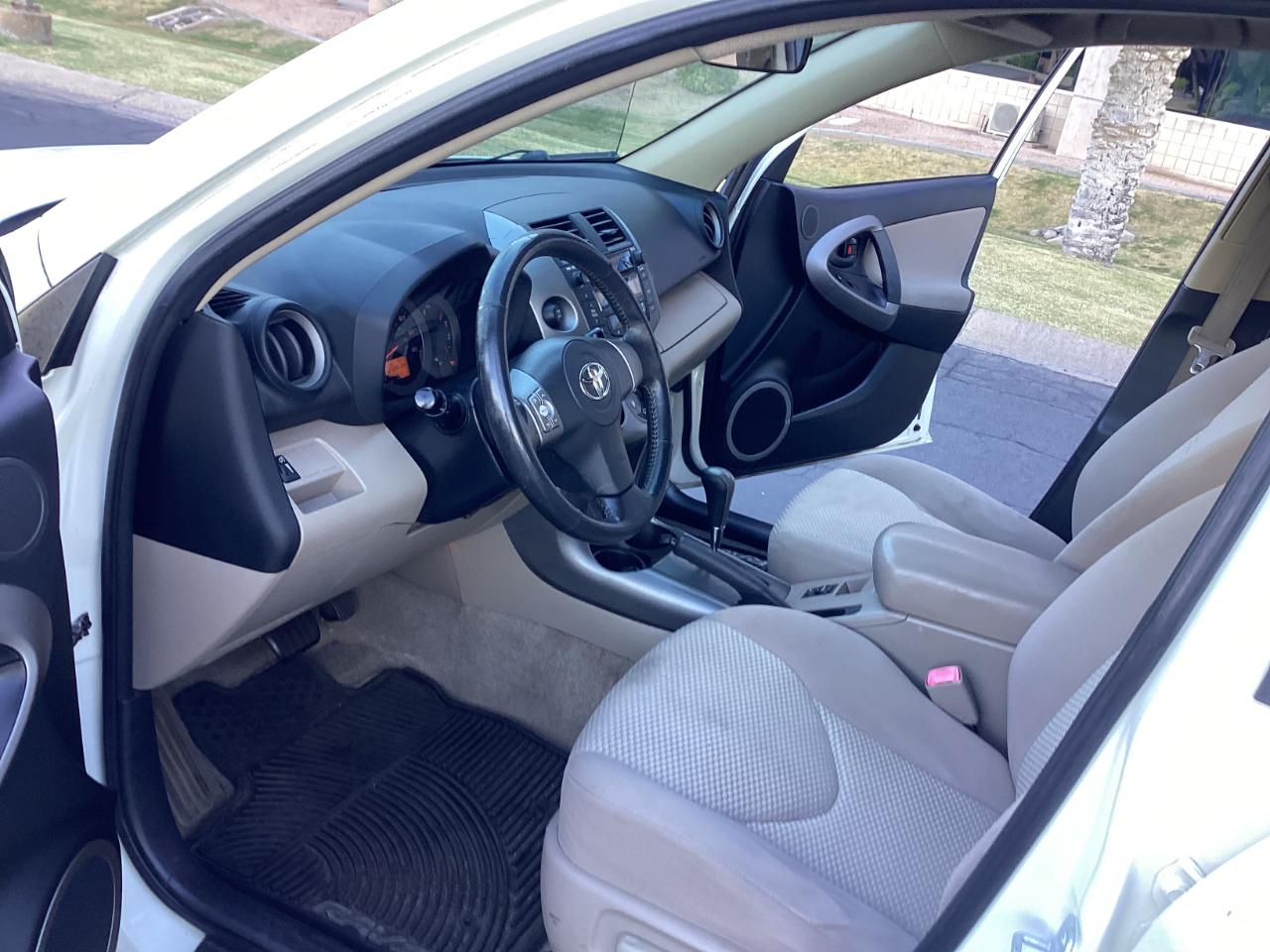 Toyota RAV4 Limited I4 4WD 2007