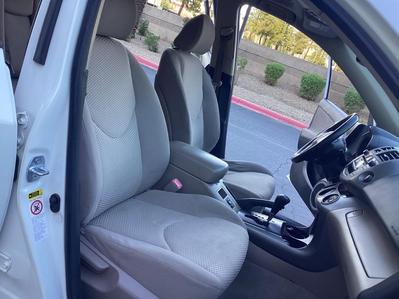 Toyota RAV4 Limited I4 4WD 2007
