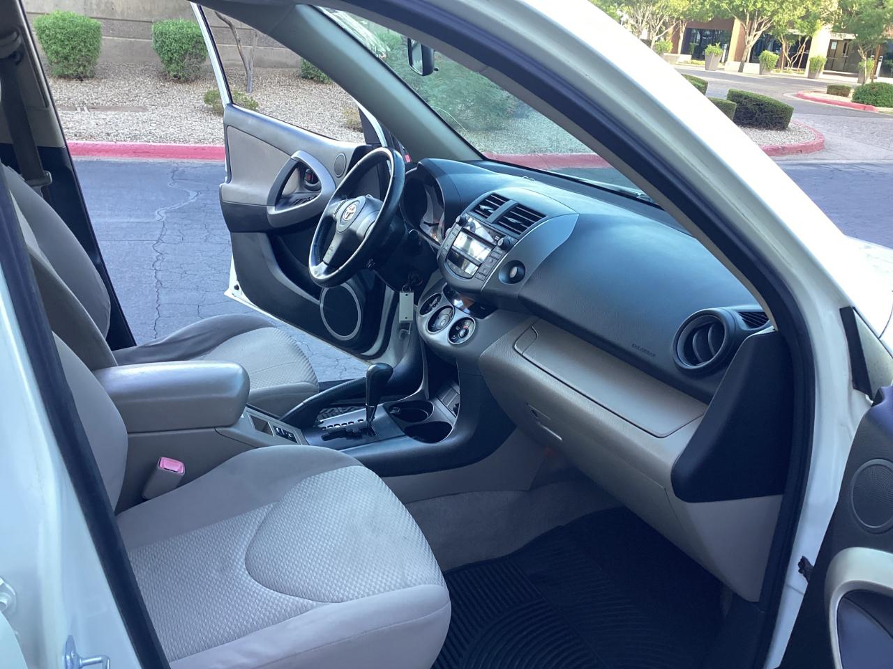 Toyota RAV4 Limited I4 4WD 2007