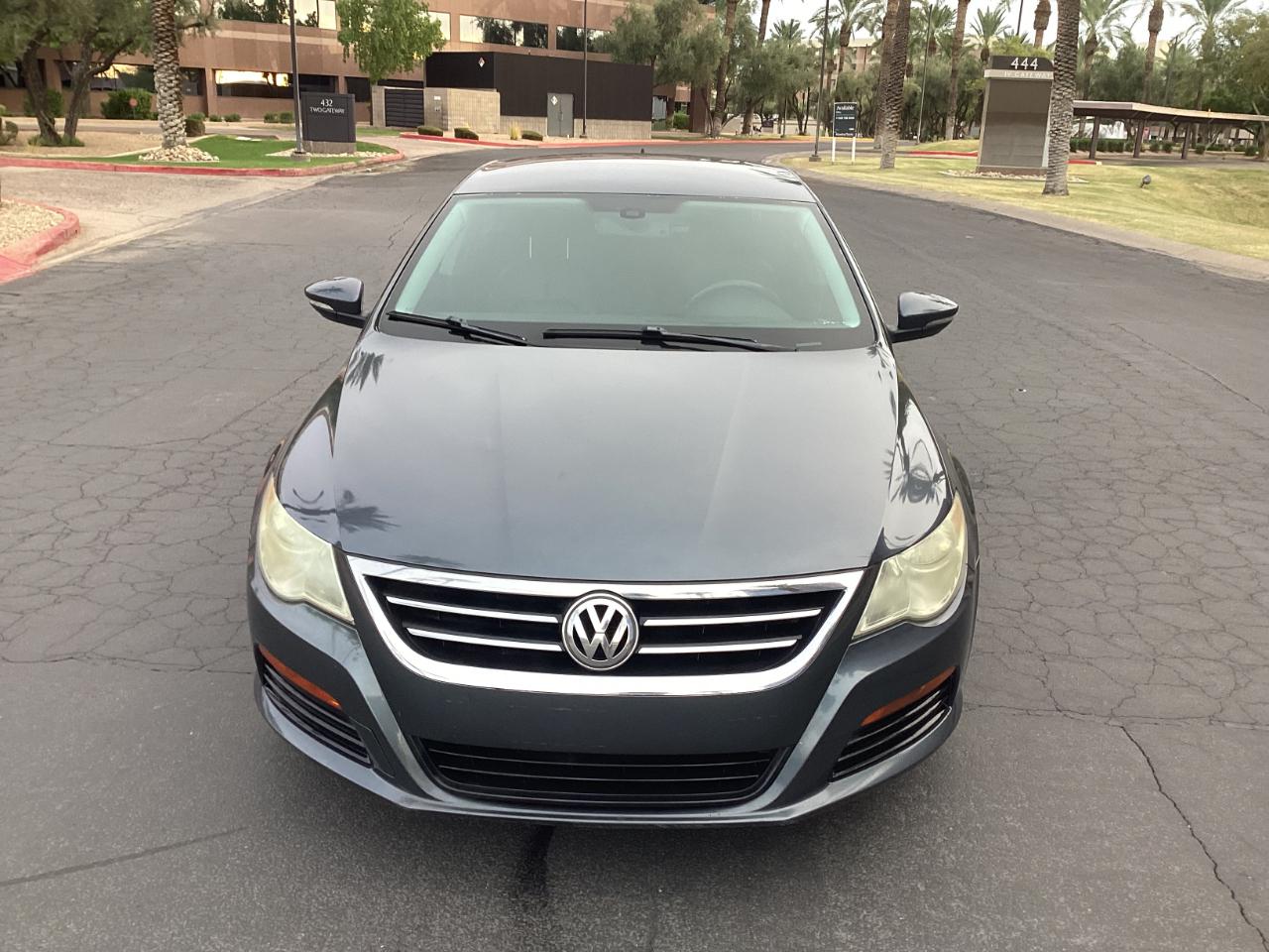 Volkswagen CC Sport PZEV 2011