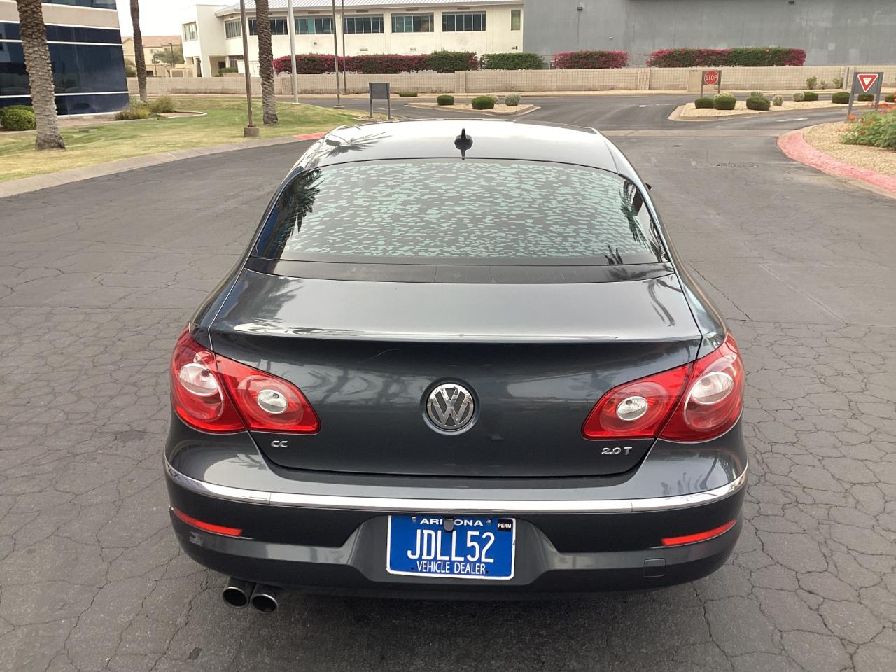 Volkswagen CC Sport PZEV 2011