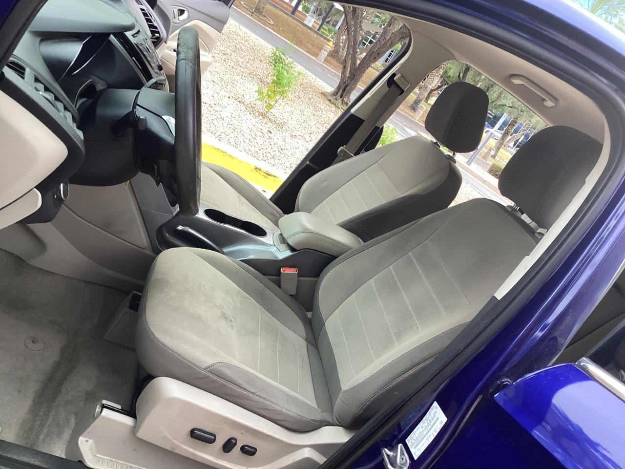 Ford Escape SE FWD 2016