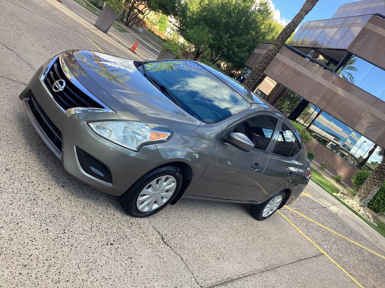 Nissan Versa 1.6 S 5M 2017