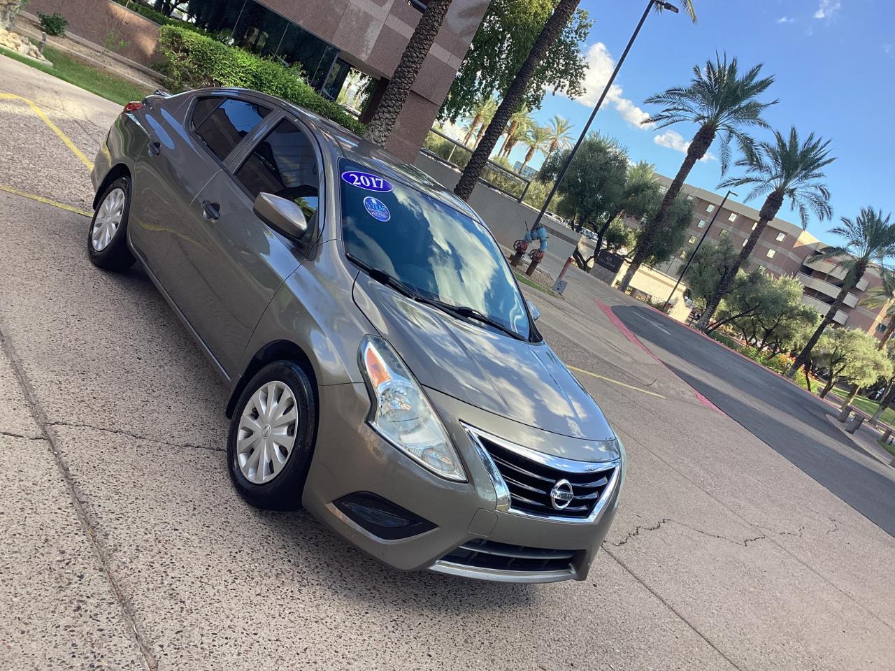 Nissan Versa 1.6 S 5M 2017