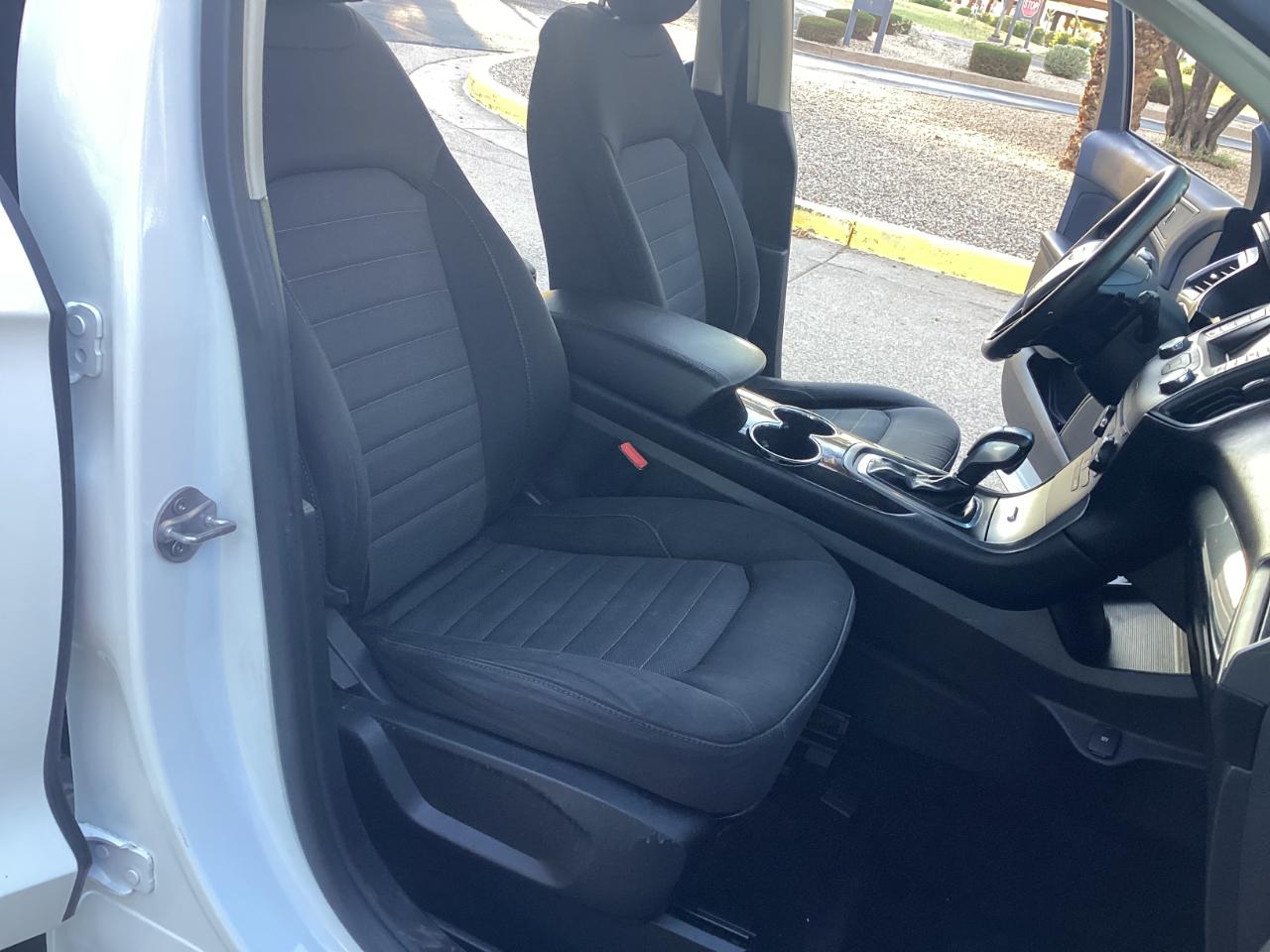 Ford Edge SE FWD 2015