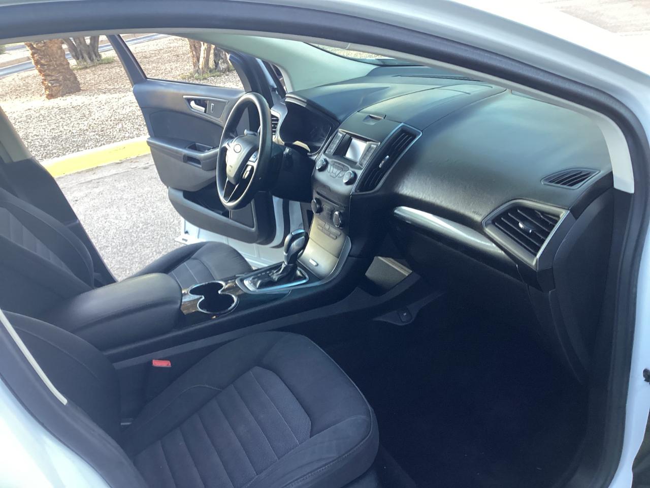 Ford Edge SE FWD 2015