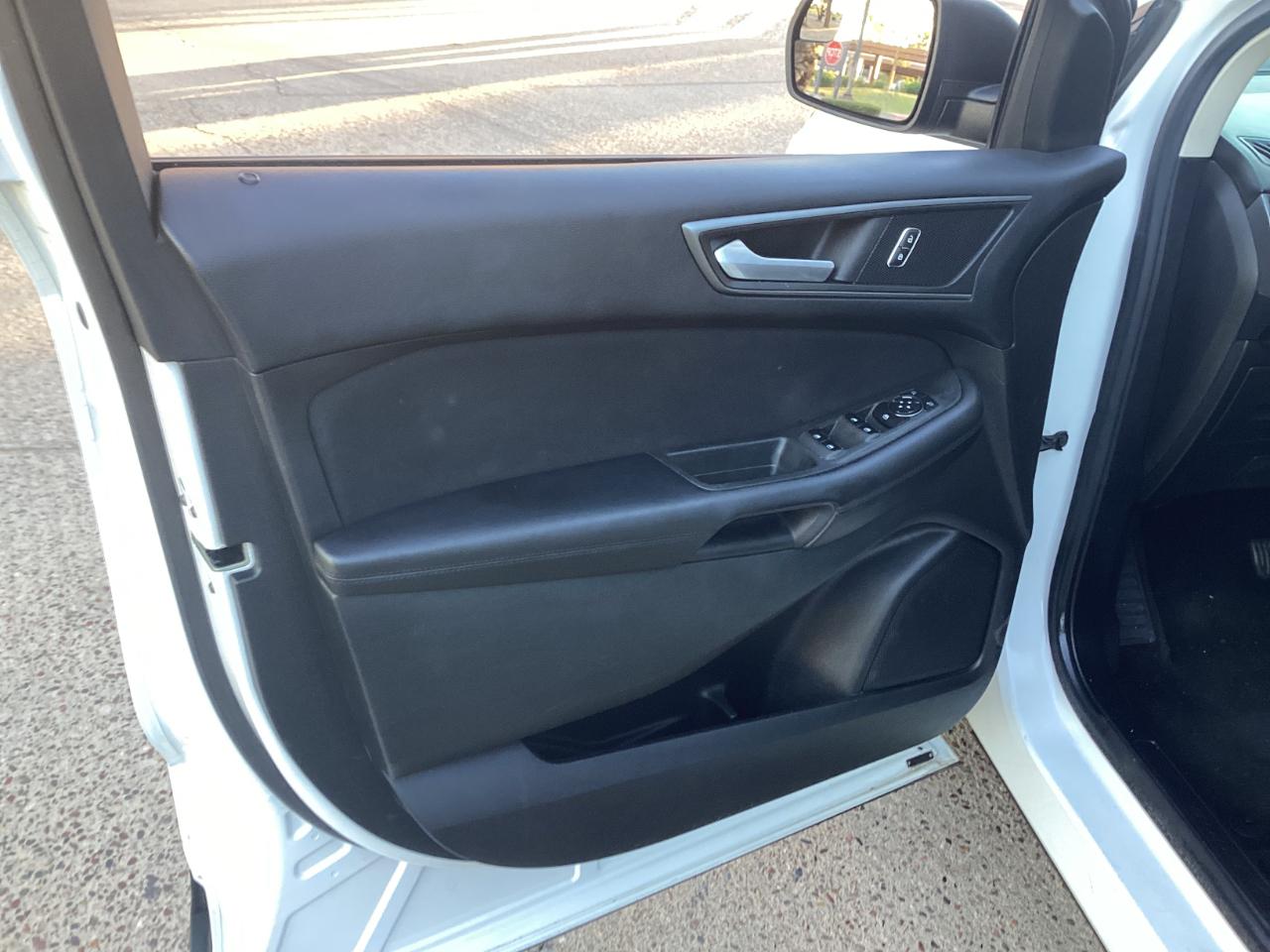 Ford Edge SE FWD 2015