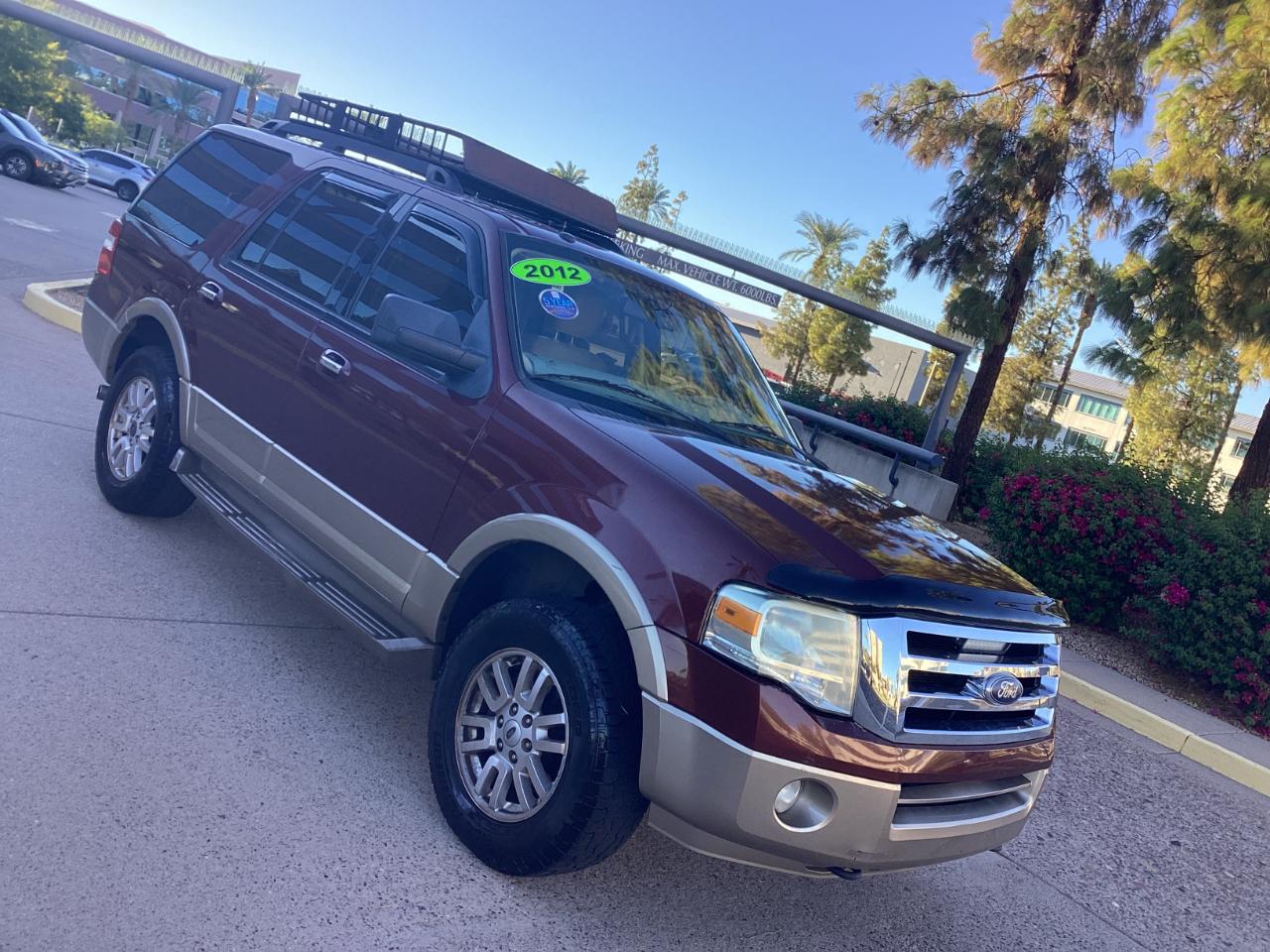Ford Expedition XLT 4WD 2012