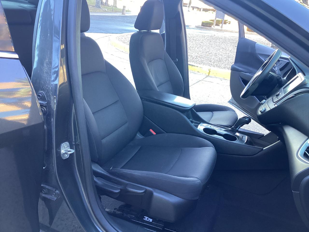Chevrolet Malibu LS 2017