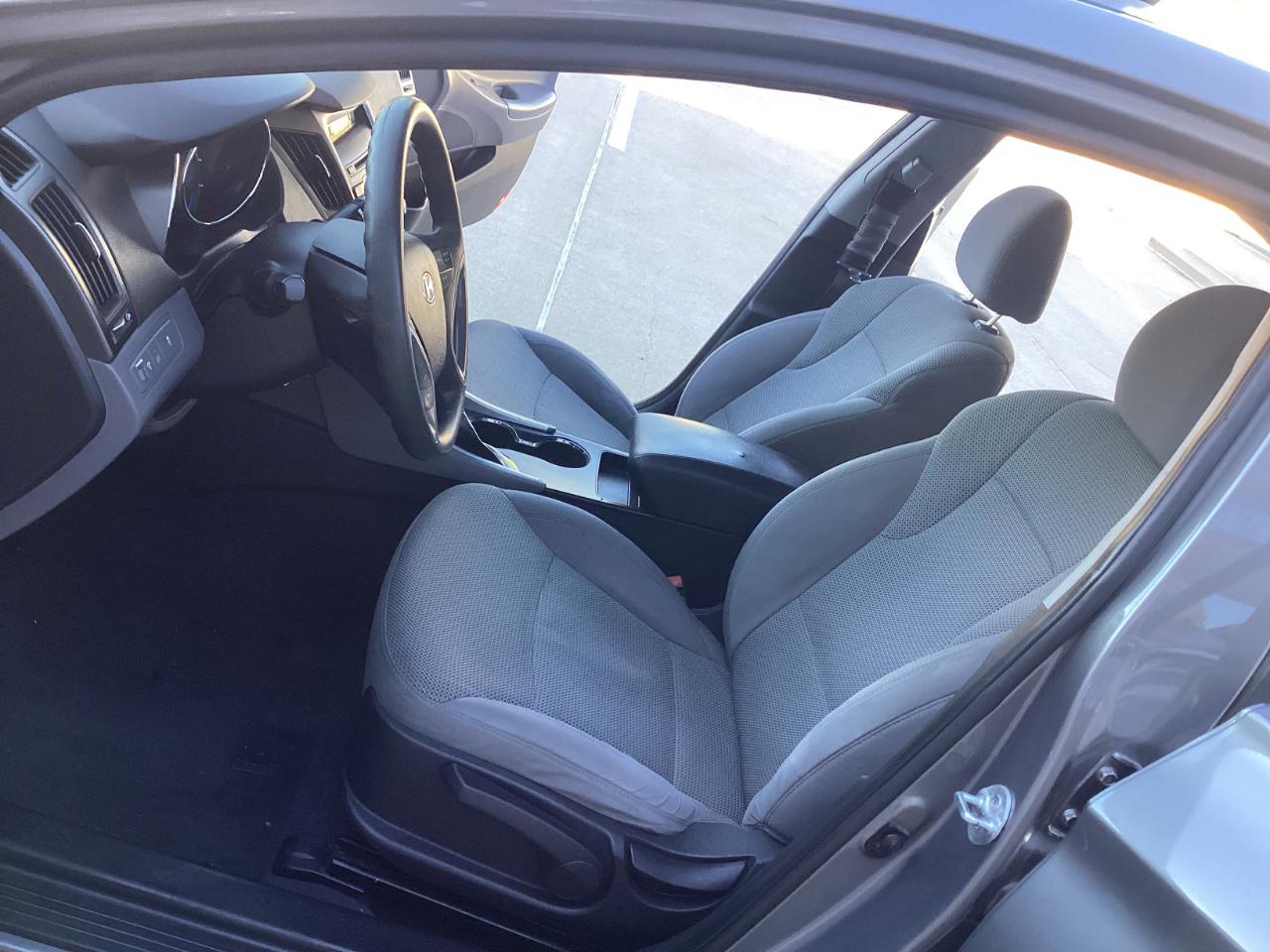 Hyundai Sonata GLS 2013