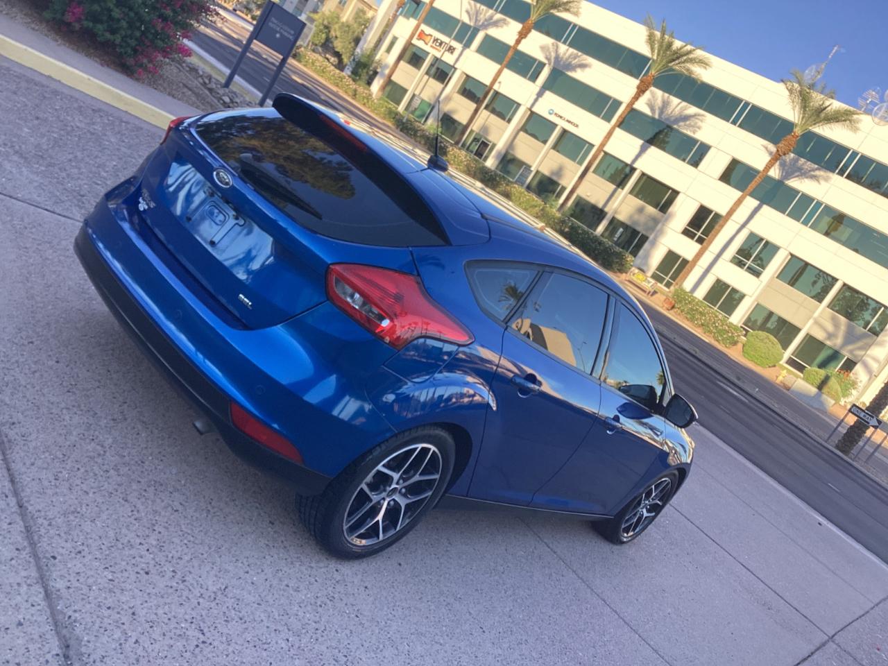 Ford Focus SEL Hatch 2018