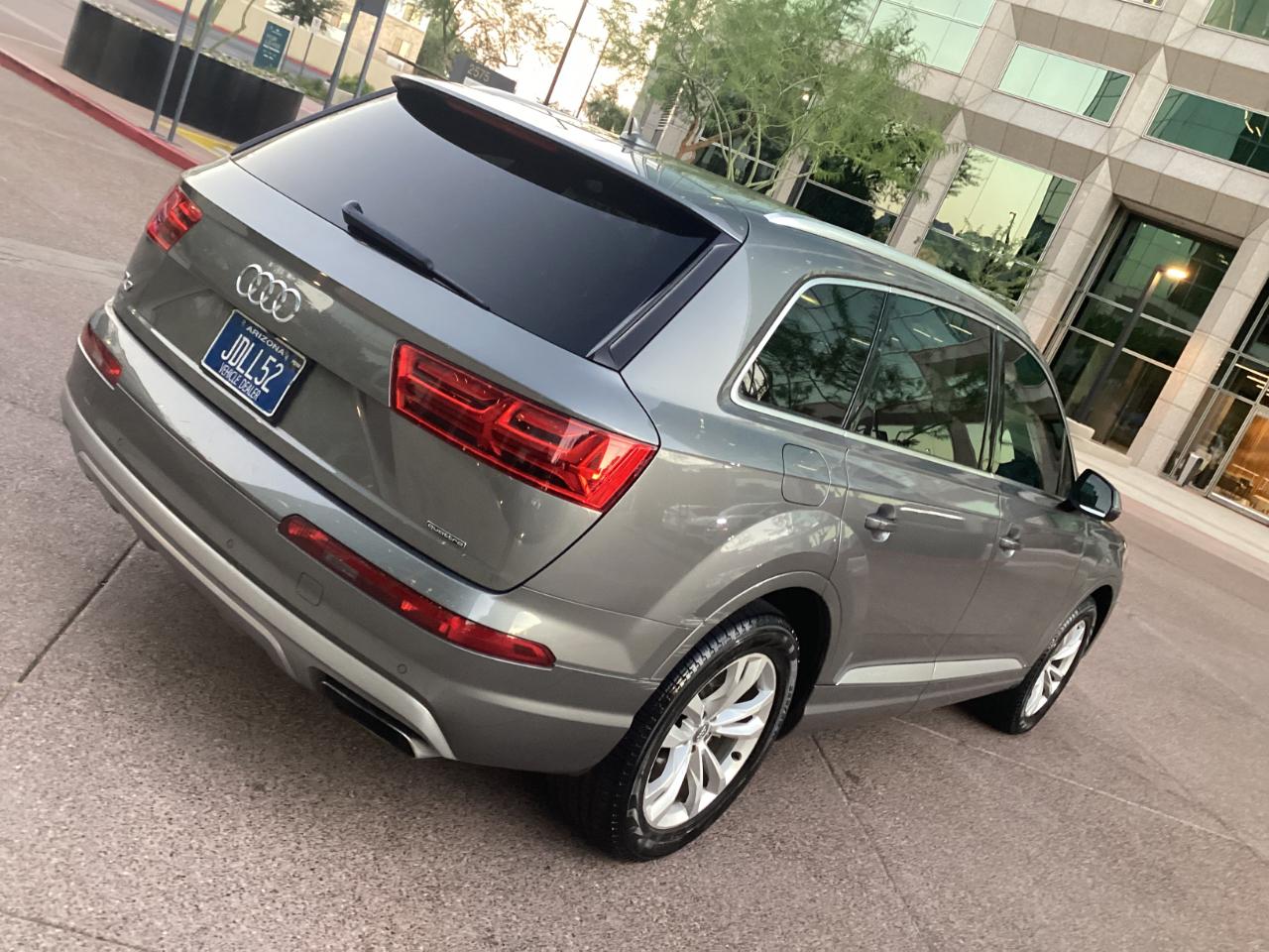 Audi Q7 2.0T Premium quattro 2017