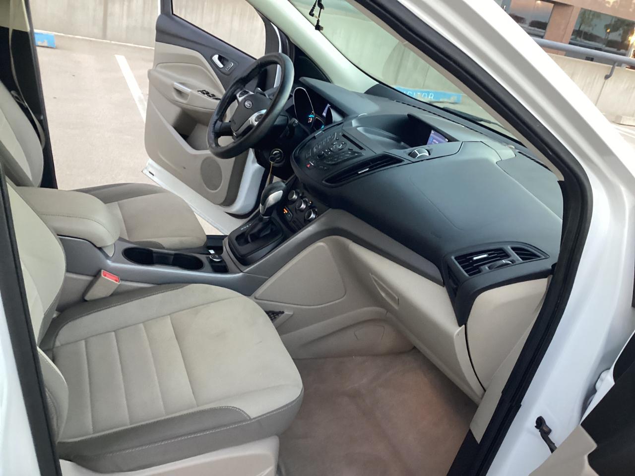 Ford Escape SE 4WD 2015