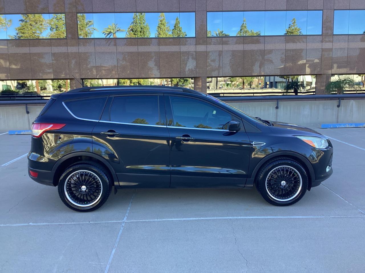 Ford Escape SE FWD 2014