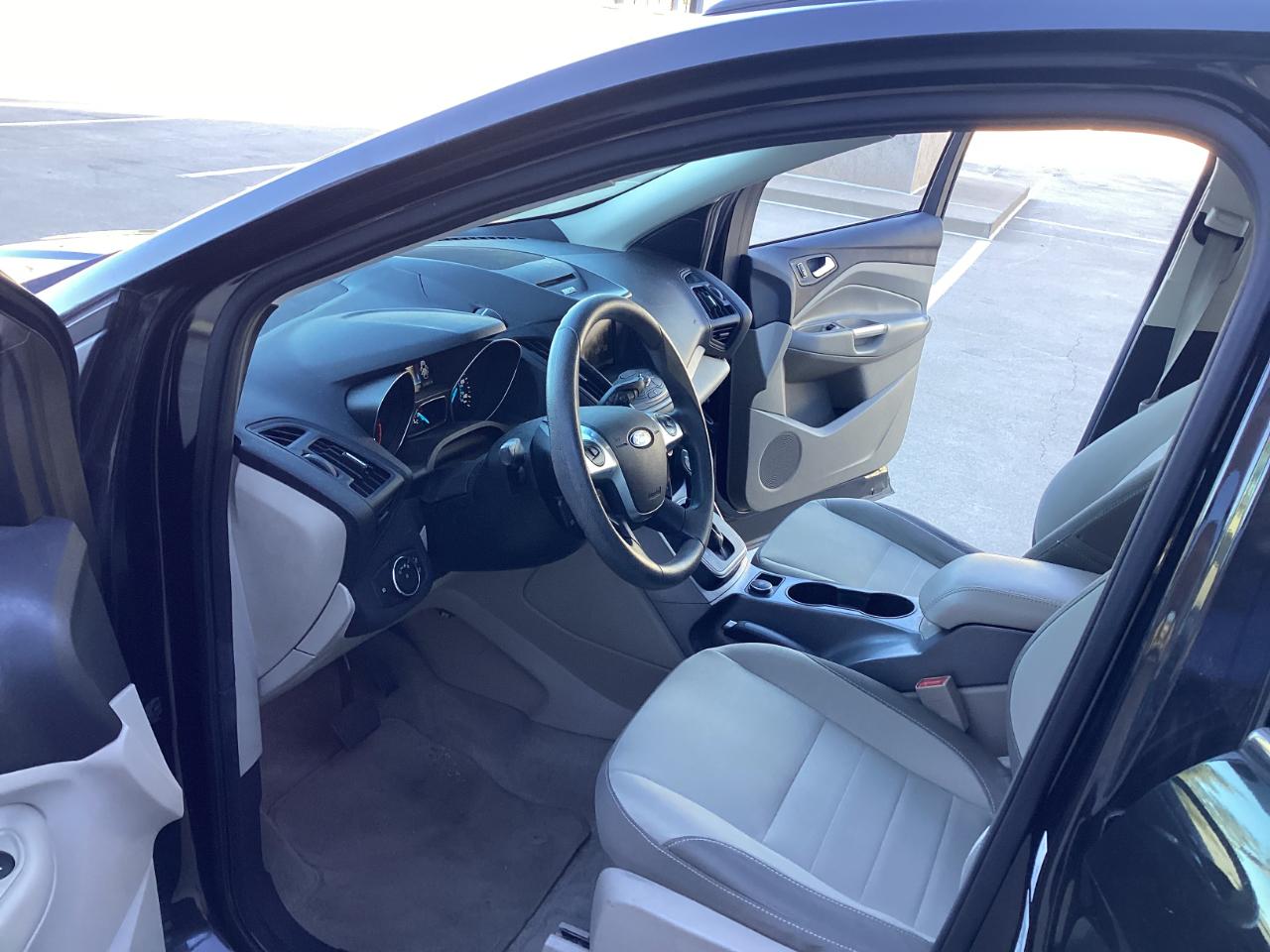 Ford Escape SE FWD 2014