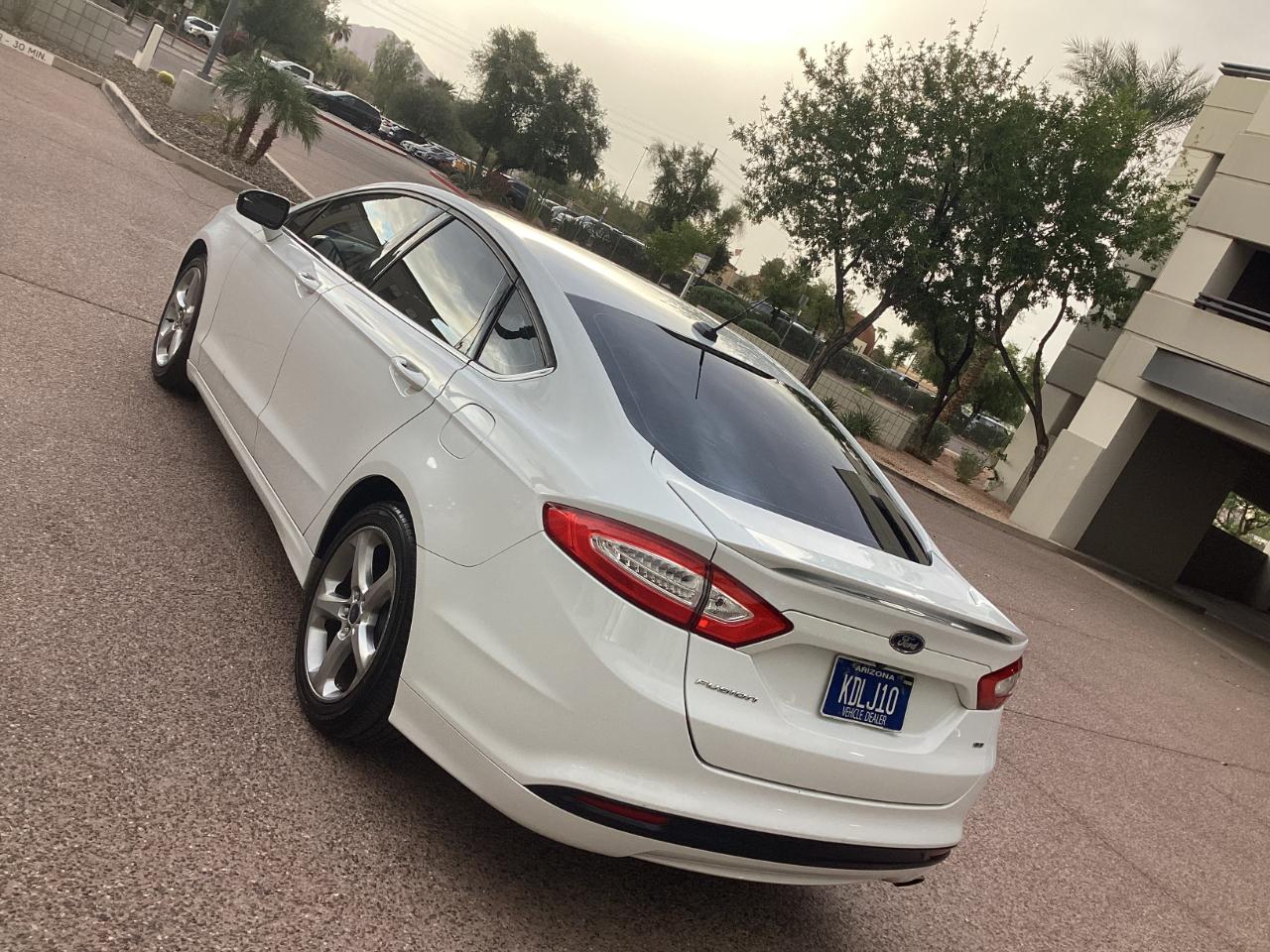 Ford Fusion SE 2014