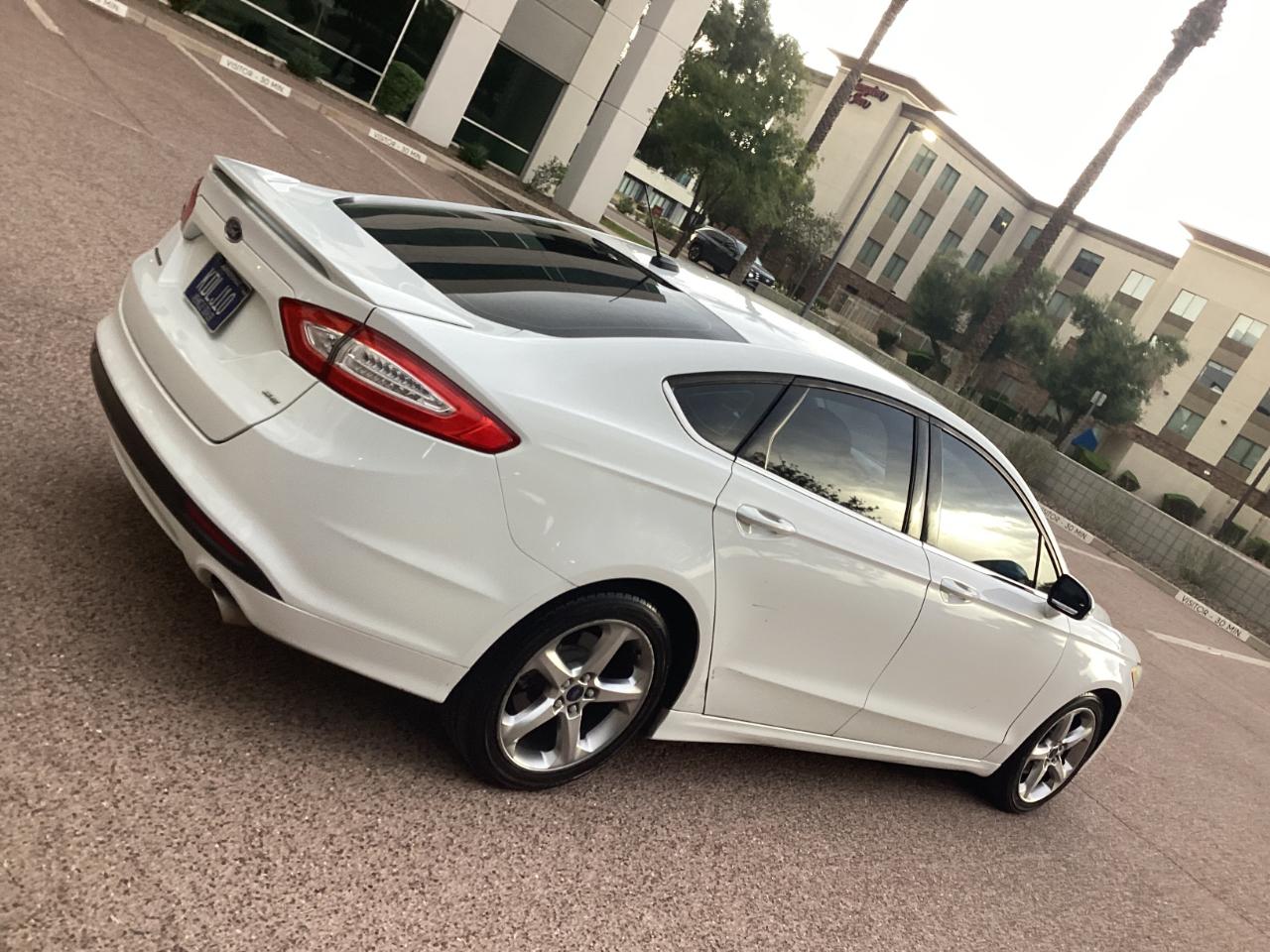 Ford Fusion SE 2014