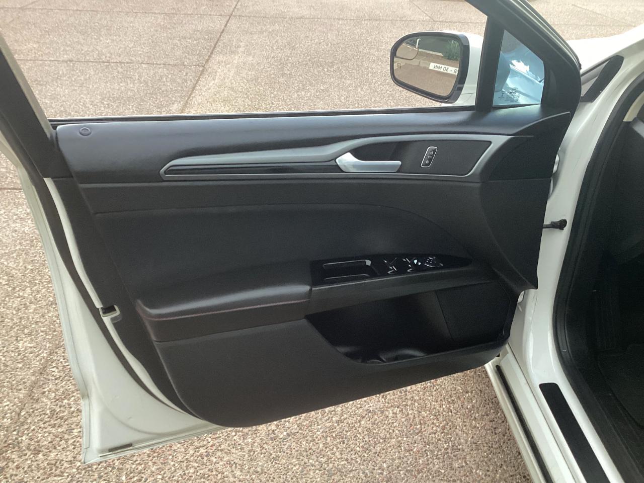 Ford Fusion SE 2014