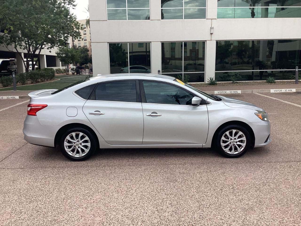 Nissan Sentra S CVT 2018